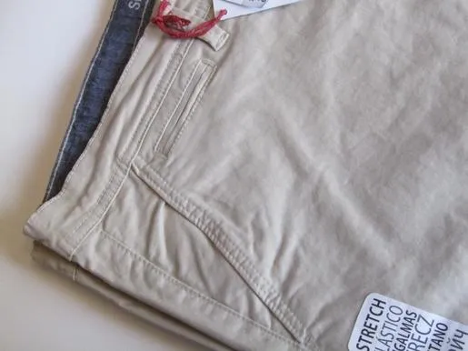 In- Extenso Chino (off white)